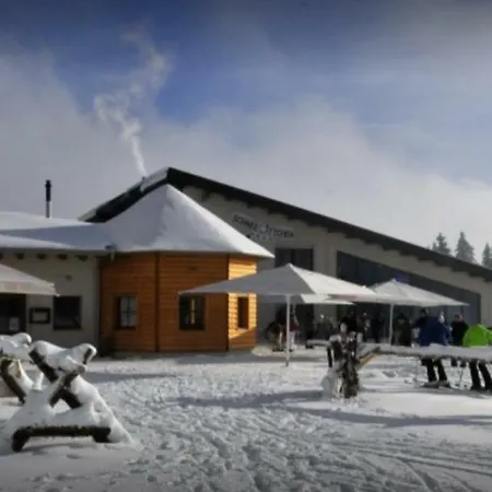 Apartment Relaction, Bis 4 Personen, 300m Zum Lift! Skiverleih 30m! Erdgeschoss Mit Terasse! Wifi!